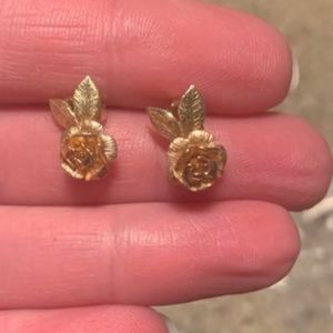 14k black hills gold rose earrings 2.1g